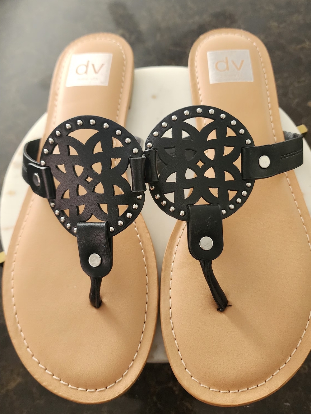DV by Dolce Vita Black Cutout Toe-Post Sandals
